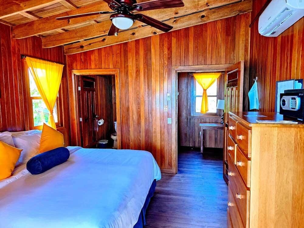 Deluxe Cabaña #6